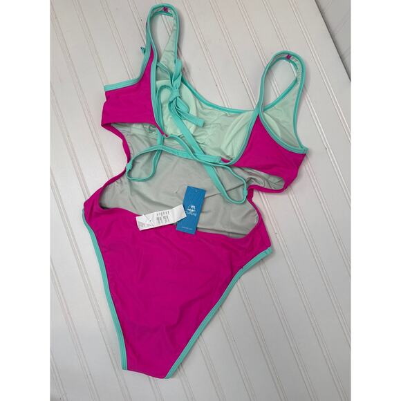 NWT Cupshe Colorblock Cutout & Open Back Contrast Tie 1 PC Swimsuit Bundle M - Picture 7 of 11